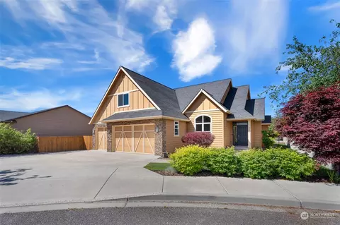344 N Newark Ave, East Wenatchee, WA 98802