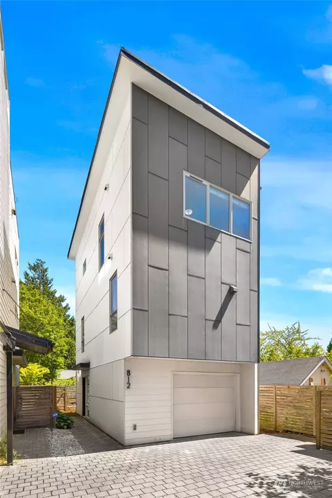 812 24th Ave S, Seattle, WA 98144