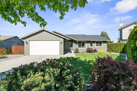 2525 NE Noble Loop, East Wenatchee, WA 98802