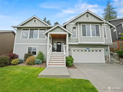 12816 Frazier Heights Loop, Burlington, WA 98233