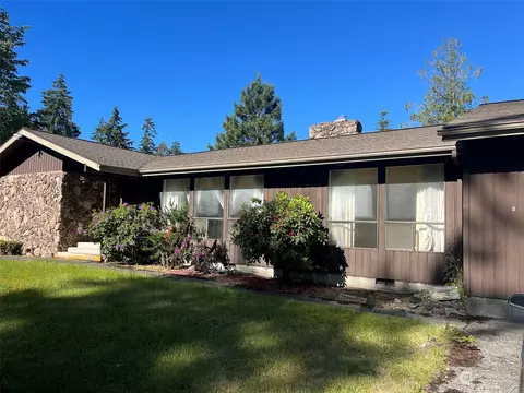 425 Ida St W, Bremerton, WA 98312