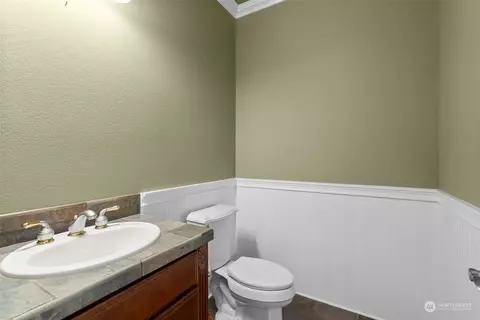 9322 Milburn Loop SE, Olympia, WA 98513 photo 23