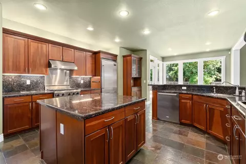 9322 Milburn Loop SE, Olympia, WA 98513 photo 13