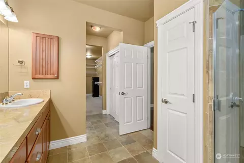 9322 Milburn Loop SE, Olympia, WA 98513 photo 27