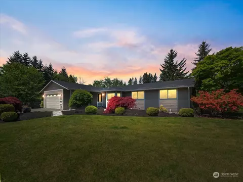 16824 Snohomish Ave, Snohomish, WA 98296