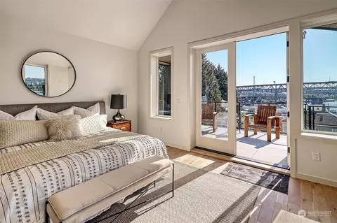 Other - 3811 Eastern Ave N, Seattle, WA 98103 photo 5 of 10