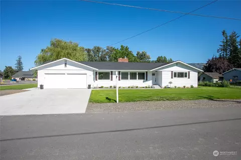 128 Greens Ln, Everson, WA 98247