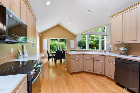 17405 33rd Dr SE, Bothell, WA 98012 photo 14