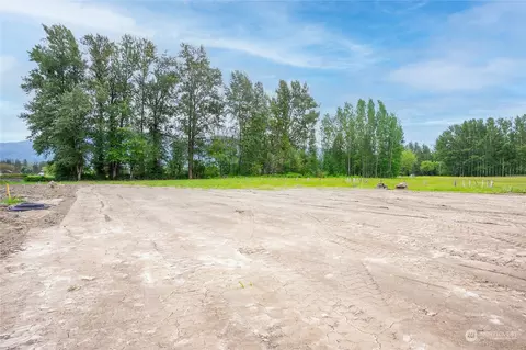1208 E Georgia Ln, Everson, WA 98247 photo 3