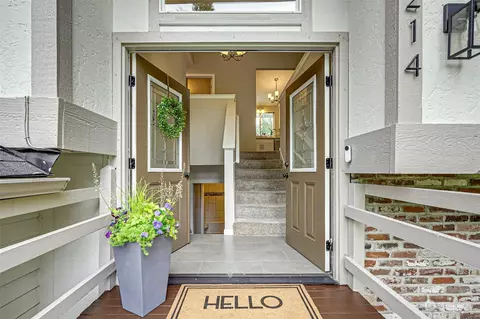 2214 168th St SE, Bothell, WA 98012 photo 2