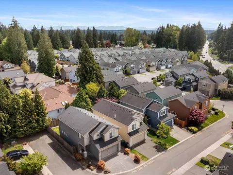 View/Area - 19315 1st Ave W, Bothell, WA 98012 photo 3 of 5