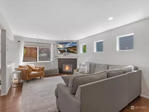 Living - 19315 1st Ave W, Bothell, WA 98012 photo 2 of 2