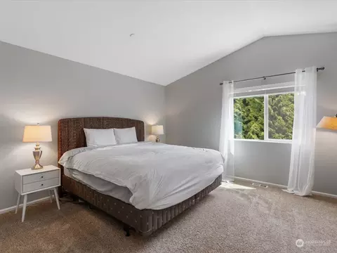 Bedroom - 19315 1st Ave W, Bothell, WA 98012 photo 2 of 4