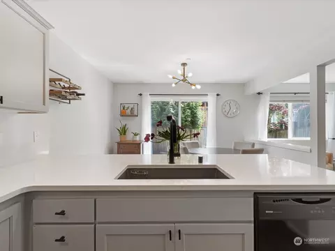 Kitchen - 19315 1st Ave W, Bothell, WA 98012 photo 2 of 4