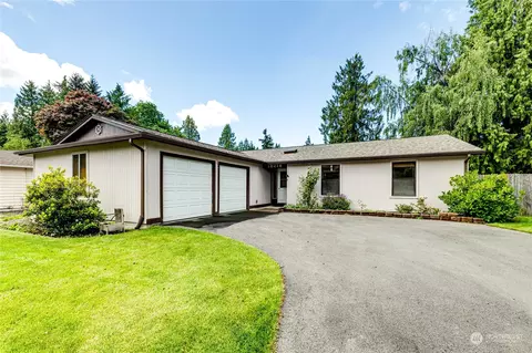 18218 41st Pl W, Lynnwood, WA 98037