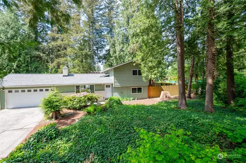 1949 Conifer Dr, Ferndale, WA 98248