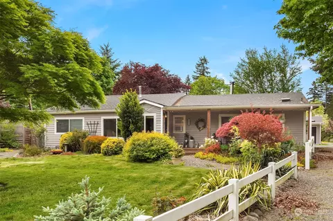 16819 190th Ave SE, Renton, WA 98058