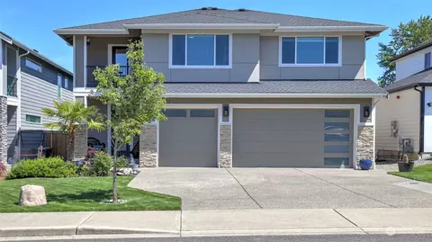 8210 206th Ave E, Bonney Lake, WA 98391