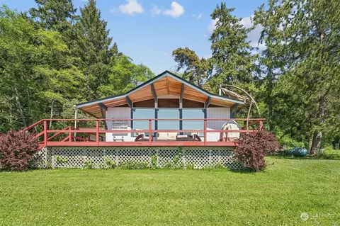13614 132nd St, Anderson Island, WA 98303