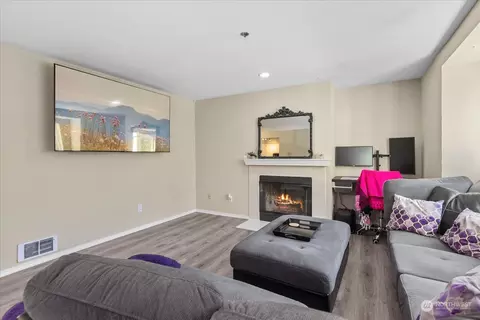 Other - 19316 Bothell Way NE #C203, Bothell, WA 98011 photo 1 of 8