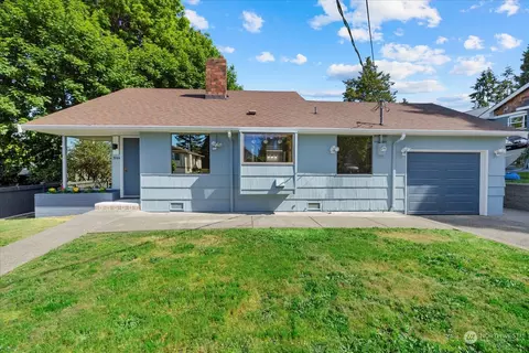 3944 SW Monroe St, Seattle, WA 98136