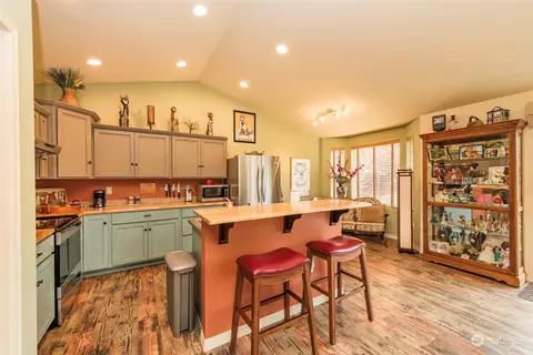 Kitchen - 91 Jara Way, Sequim, WA 98382 photo 1 of 7