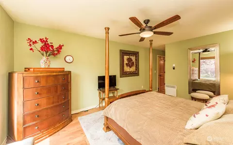 Bedroom - 91 Jara Way, Sequim, WA 98382 photo 3 of 3