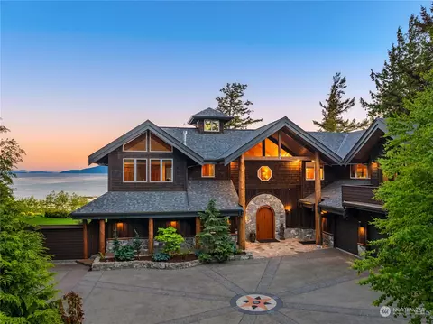1469 Island View Dr, Bellingham, WA 98225