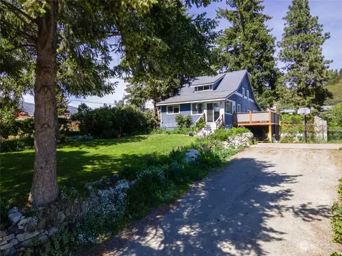 408 Boetzkes Ave, Manson, WA 98831