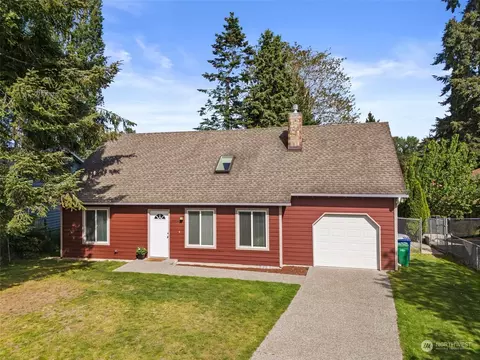 12410 95th Pl NE, Kirkland, WA 98034