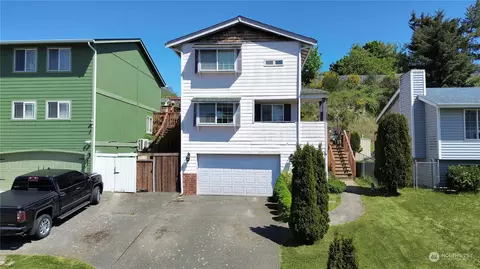 5727 S Gove St, Tacoma, WA 98409