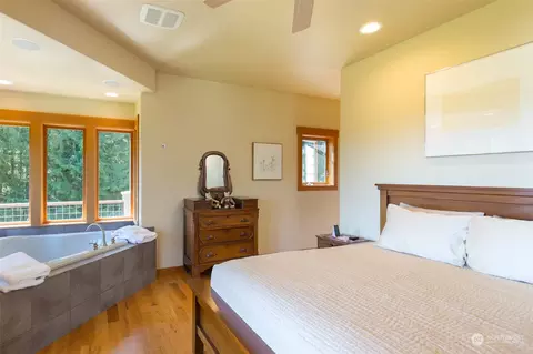 Bedroom - 265 Glacier Ridge Rd, Sequim, WA 98382 photo 2 of 3