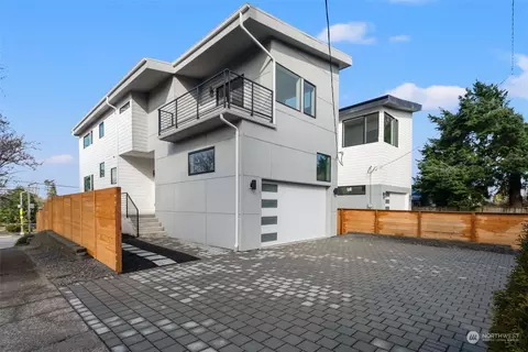 8158 16th Ave SW, Seattle, WA 98106