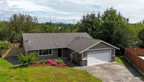 4990 Sunset Park Pl, Ferndale, WA 98248