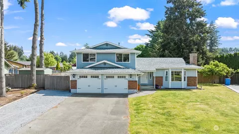 15111 Westmore Dr E, Puyallup, WA 98374
