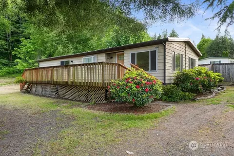 3665 W Frontage Rd, Port Orchard, WA 98367