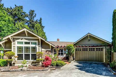 1501 Debrelon Ln, Mukilteo, WA 98275