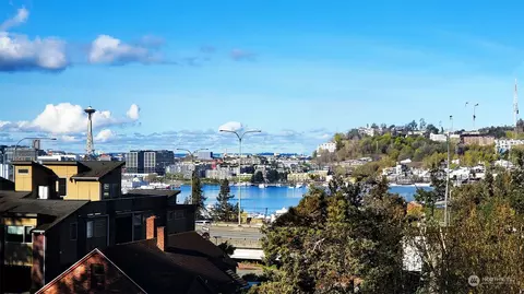 1610 Lakeview Blvd E, Seattle, WA 98102