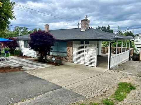 2741 58th Ave NE, Tacoma, WA 98422