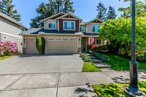 3930 Amelia Ct NE, Lacey, WA 98516