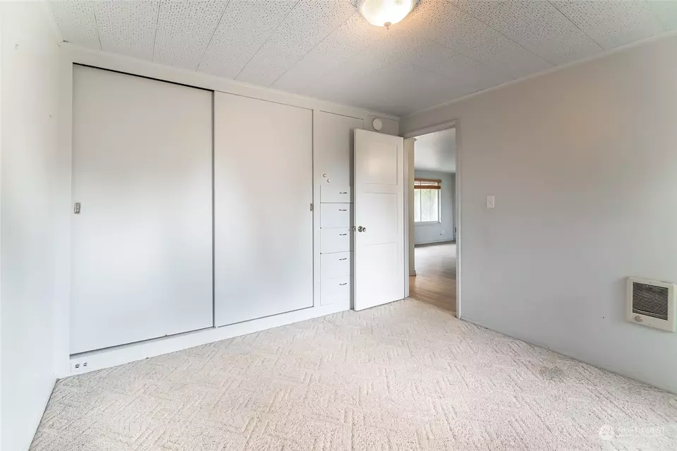 Bedroom - 808 E Hobert Ave, Ellensburg, WA 98926 photo 5 of 5