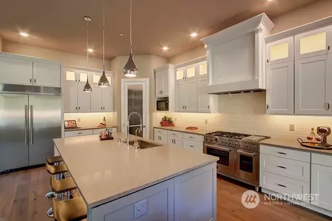 Kitchen - 3123 234th St SE, Bothell, WA 98021 photo 1 of 4