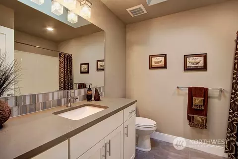 Bath - 3123 234th St SE, Bothell, WA 98021 photo 2 of 3