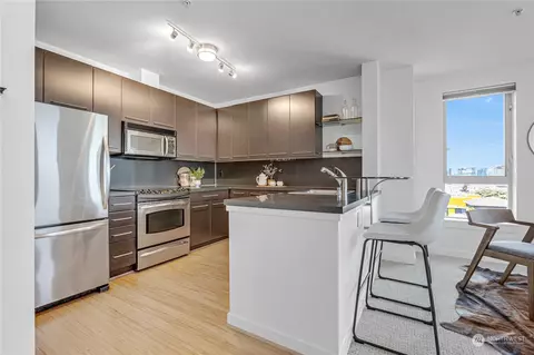 Kitchen - 1420 E Pine St #E709, Seattle, WA 98122 photo 1 of 3