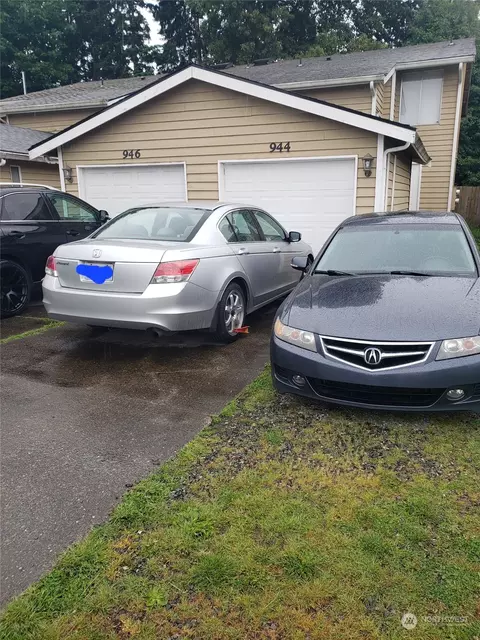 944 28th NE, Auburn, WA 98002