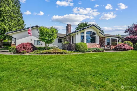 8523 46th Pl W, Mukilteo, WA 98275