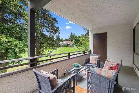 11003 Glen Acres Dr S #B, Seattle, WA 98168