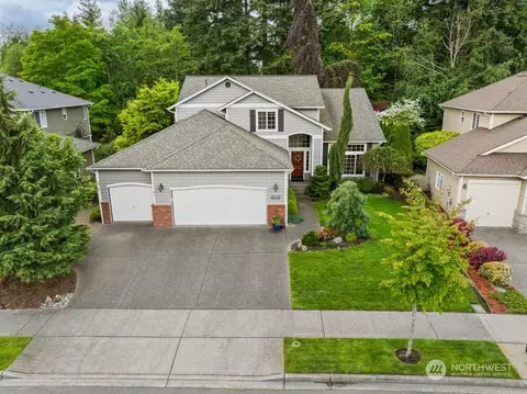 Exterior - 10432 27th Dr SE, Everett, WA 98208 photo 2 of 8