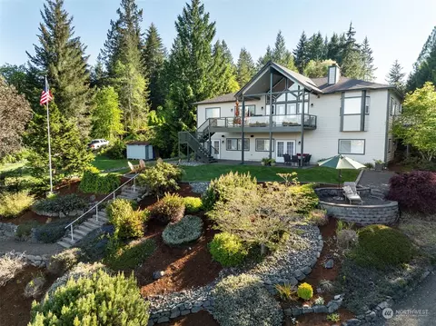 2340 NE Tahuya Blacksmith Rd, Tahuya, WA 98588