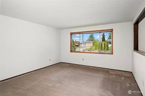 304 89th St SE, Everett, WA 98208 photo 10